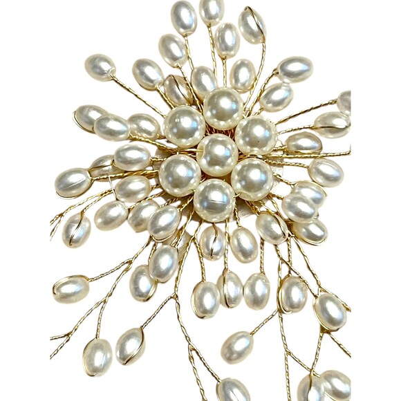 Elegant Faux Pearl Fireworks Brooch - Picture 4 of 5